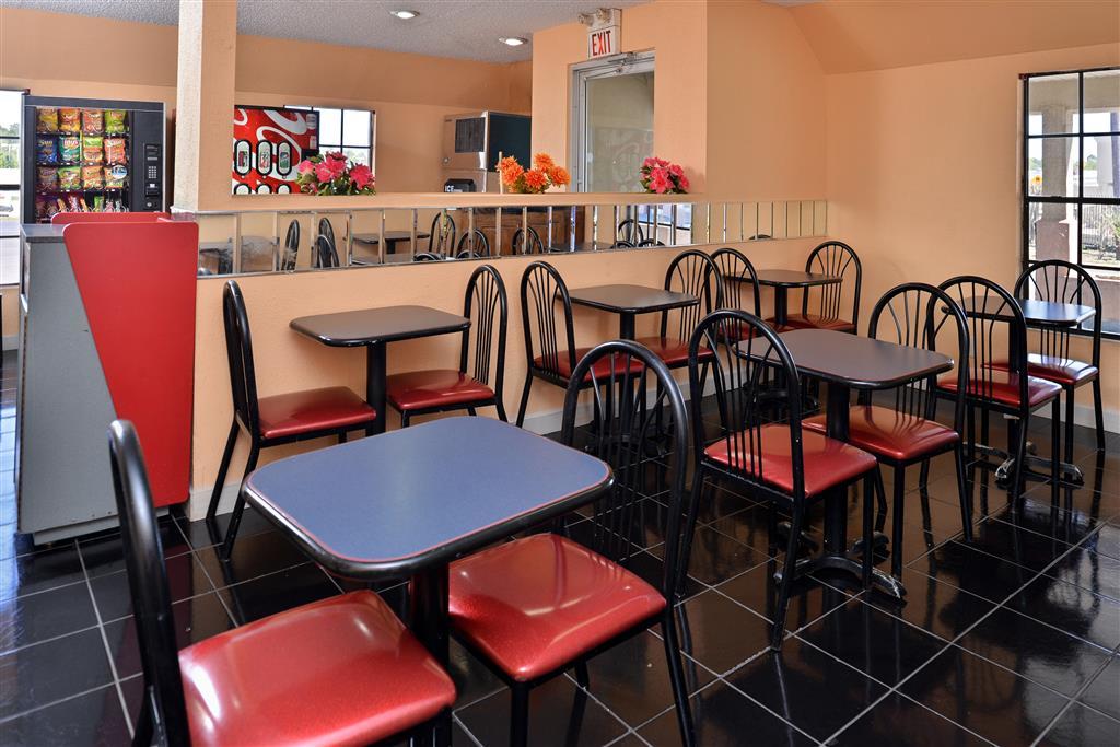 Americas Best Value Inn コンロー 設備 写真