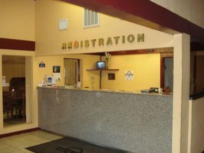 Americas Best Value Inn コンロー エクステリア 写真
